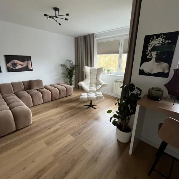 OlaFlaT Płońsk, hotel v destinaci Płońsk