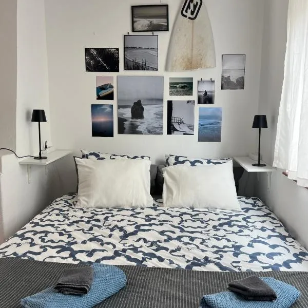 Sardine Sanctuary - The sand suite, hotel v destinaci Ferrel