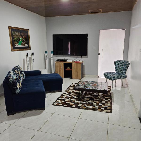 QUARTO GRANDE Próximo ao Mangueirao