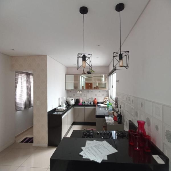 Apartamento completo 2 quartos a 3km basílica - Foto 4