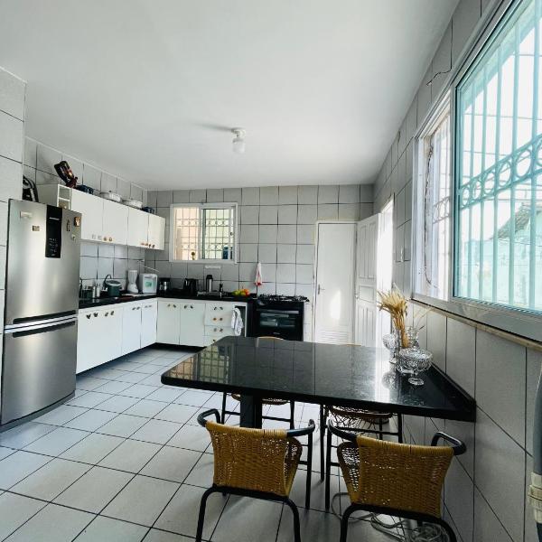 Residência Dionísio Torre - Piscina, Churrasqueira, 10 Pessoas - Foto 4