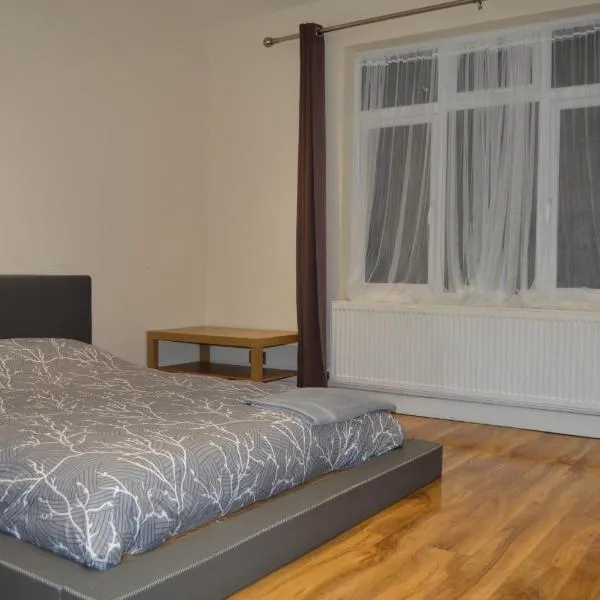 Nice One Bedroom Flat, hotel in Thornton Heath