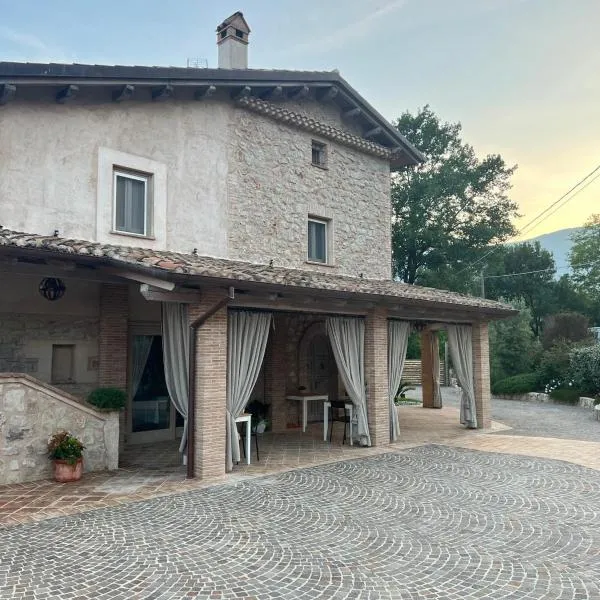 Agriturismo Il Casale Dei Gelsi, hotel v destinácii Monte San Biagio