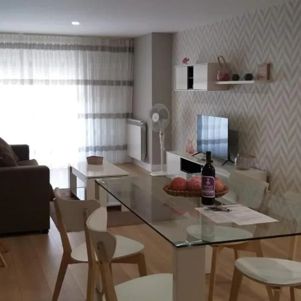 Apartamentos Nájera, hotel v destinaci Nájera