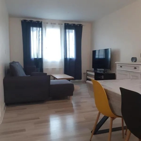 Maison de ville, viešbutis mieste Le Manas