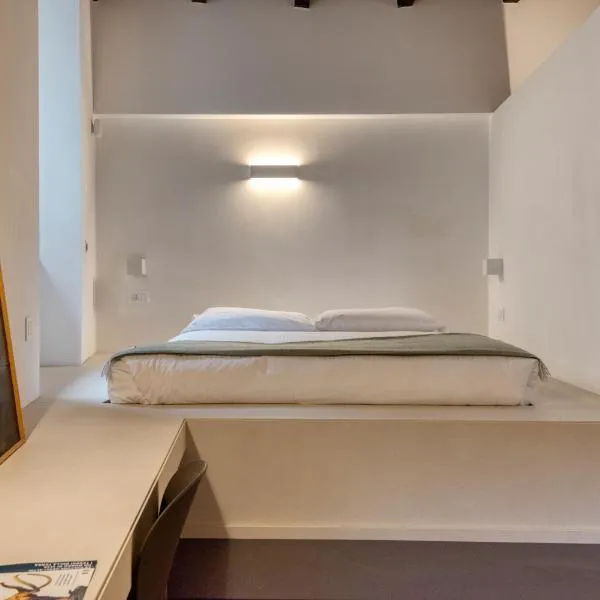 Domus Santa Croce, hotel v Bergamu