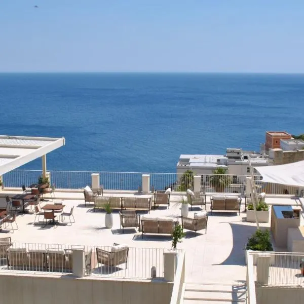 Est hotel, hotel v destinácii Santa Cesarea Terme