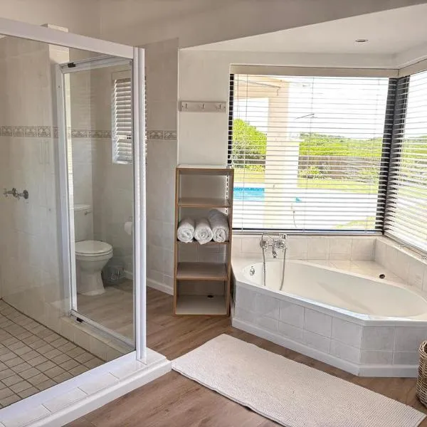 120 on Lyme, hotel in St Francis Bay
