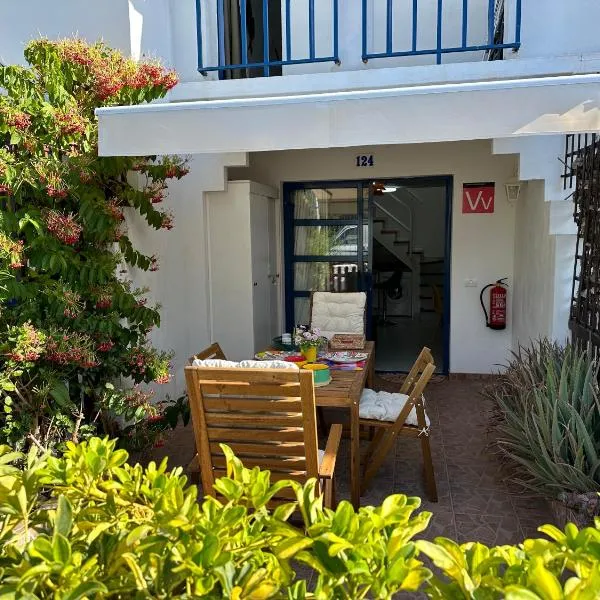 PLAYMAR Maspalomas Bungalow 124 Bali Style with terrace, hôtel à Maspalomas