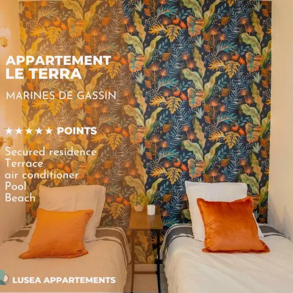 Le PTIT TERRA - piscine - plage, hotel in Gassin