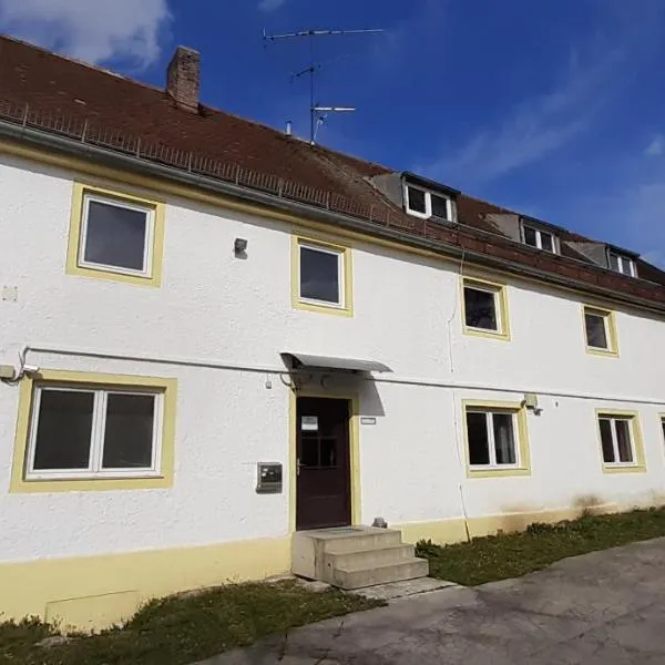 2-Rent Group Hostel Apartments EVE74, hotel in Munich