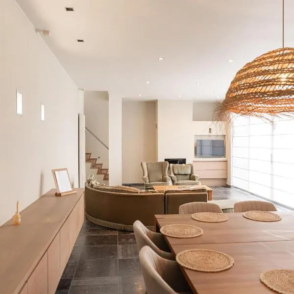 Casa Tintos, hotel di Sint-Amands