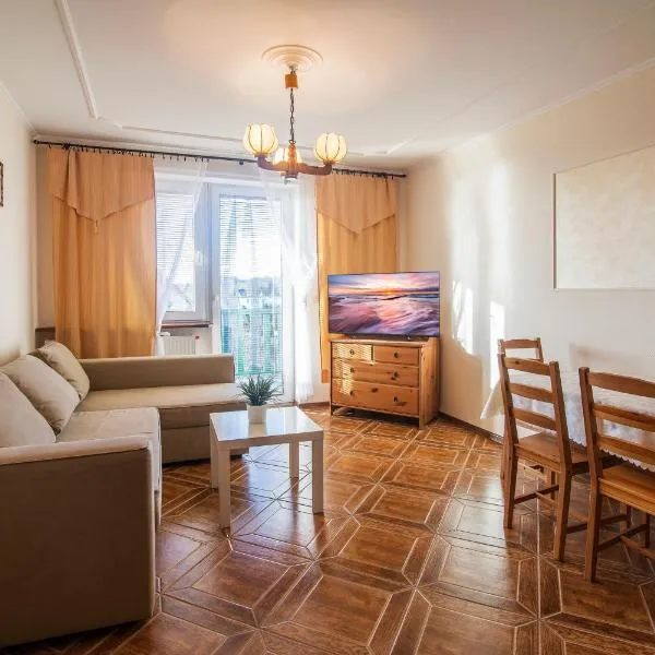 PIONOW Rodzinne Apartamenty Urocza 10, hotel di Krynica Morska