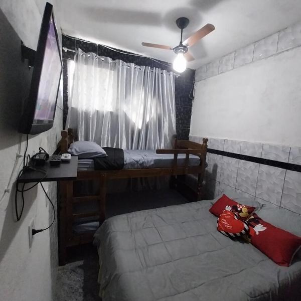 Casa com piscina, churrasqueira e forno a lenha - Foto 2