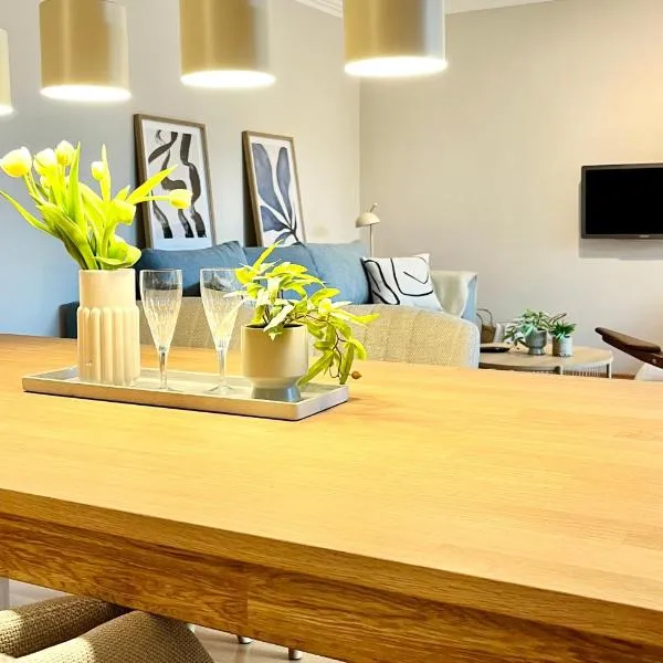 Top Lage, Familienfreundlich mit Garten & Parkplatz - bis zu 6 Pers - Family & Friends LODGE, hotel v destinaci Grömitz