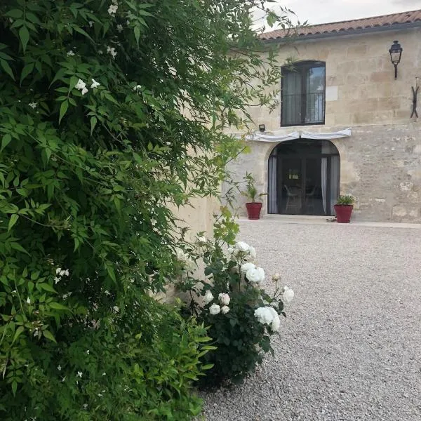 Mas de la Guillaumone, hotel in Arles