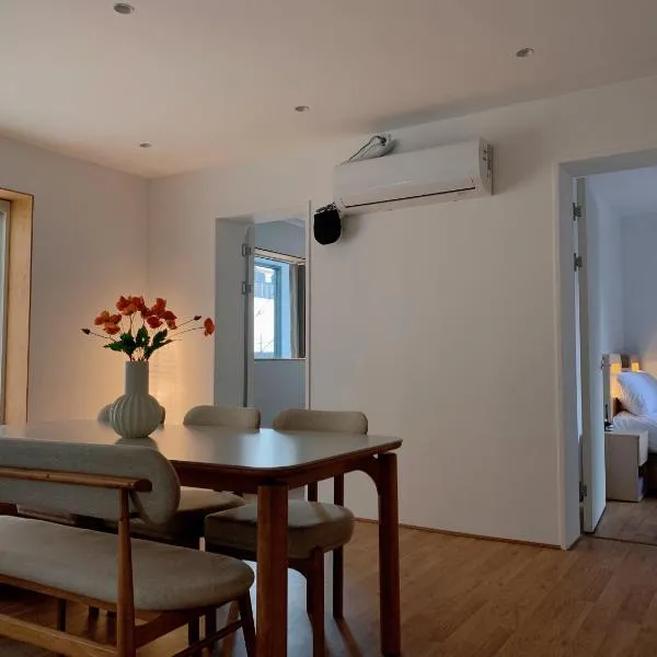 Mangwon Hangang Park House 3 rooms or one room, hotel v Soule