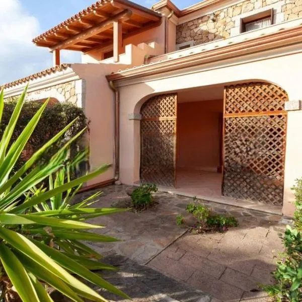 Casa Antonella, hotel i San Teodoro