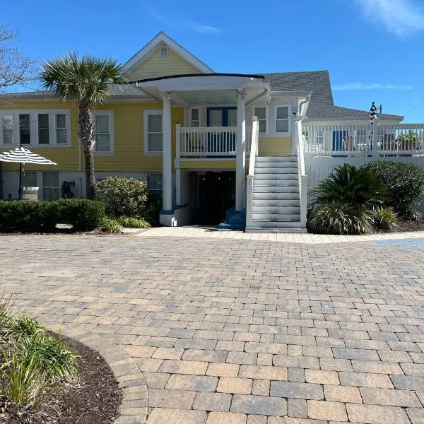 Georgianne Suite Four, hotel v destinaci Tybee Island