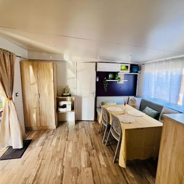 Spacieux mobile home premium, hotel v destinaci Capbreton