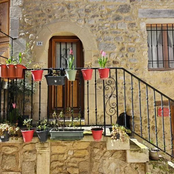 la petite maison, hotel v destinácii Céreste