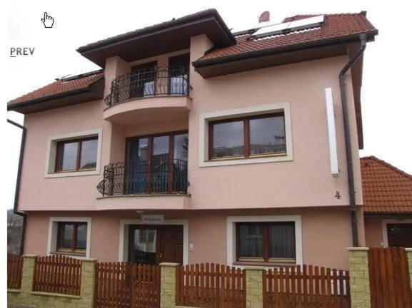 Penzion Rouse, hotel di Bardejov