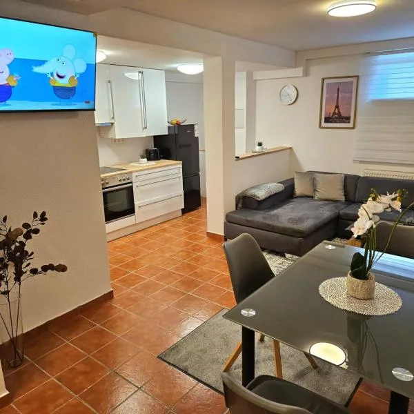 Gemütliche Ferienwohnung Parndorf, hotel a Parndorf