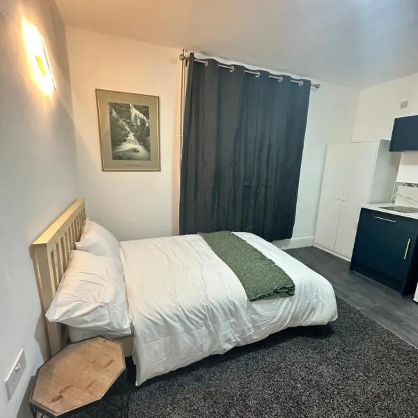 Room 4 NG3 2AZ, hotel in Nottingham