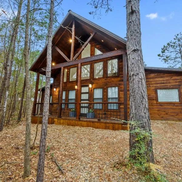 The Modern Luxurious Mystic Love Cabin, hotel v destinaci Broken Bow