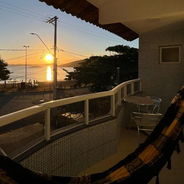 Apto 2 Quartos à Beira-Mar de Setiba - #01, ξενοδοχείο σε Guarapari