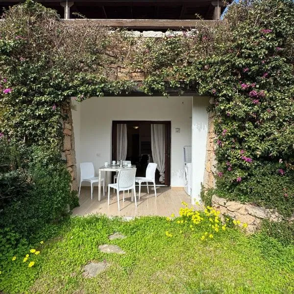 Porto San Paolo Nature Apartment, hotel in Porto San Paolo