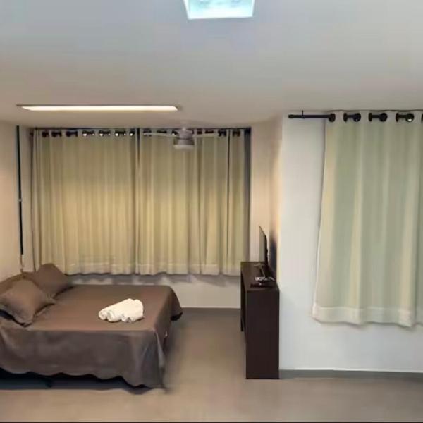 Apartamento com dois quartos, Savassi, cozinha, vaga, ao lado do Life center