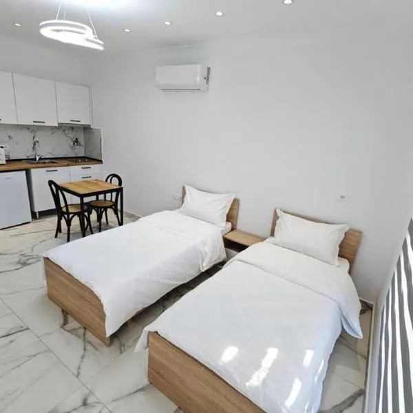 Villa Manuel, hotel v destinaci Gramsh