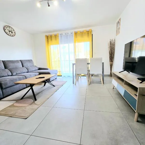Appartement cosy proche Paris Orly - Climatisé, hotel en Morangis