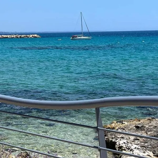Οικια, hotel in Avola