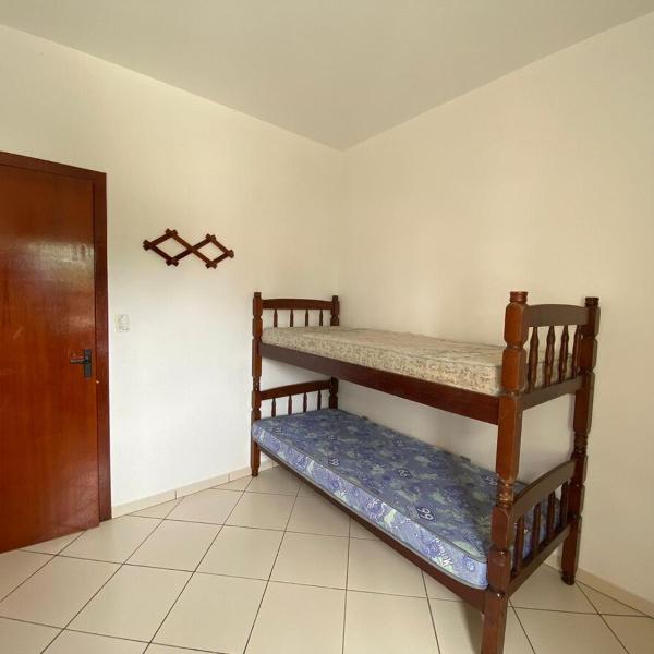 Apartamento amplo há 150 metros do mar - 0409 - Foto 5