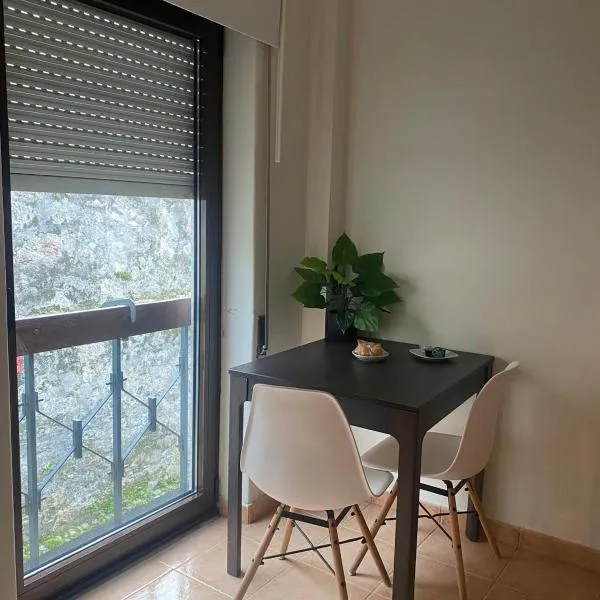 Cici Guesthouse, hotel v destinaci Caminha