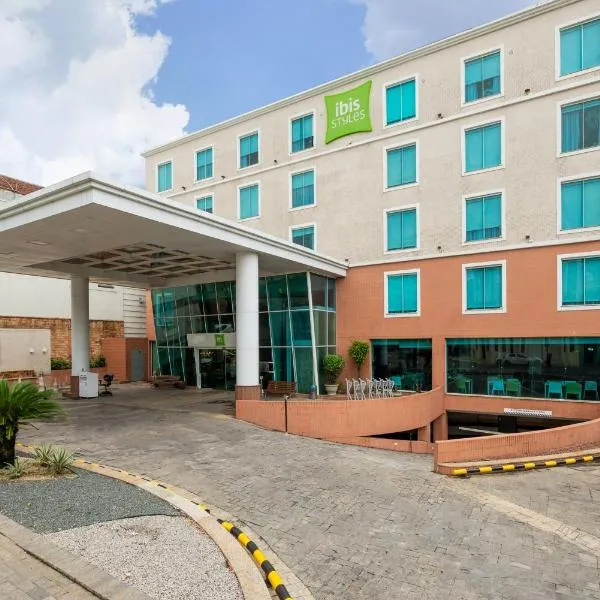 ibis Styles Manaus, hotel v destinaci Manaus