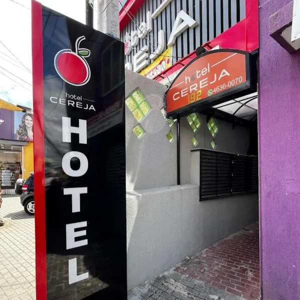 Hotel Cereja, hotel in Poá