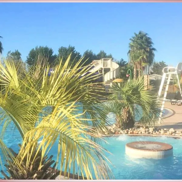 Les Sables du Midi, Agréable Mobilhome 6 personnes Valras Plage, hotel v destinaci Valras-Plage