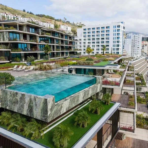 Savoy Residence Monumentalis VA by LM&AC Signature, hotel di Funchal