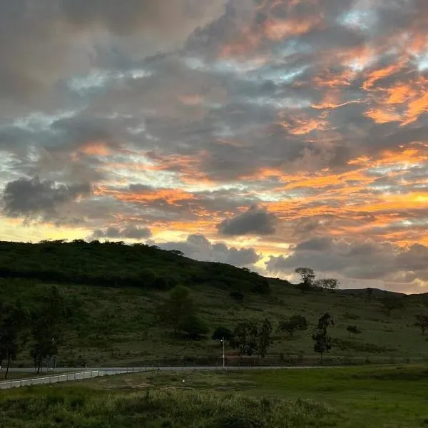 Vila Negreiros Serra Negra Casa 1, Hotel in Bezerros