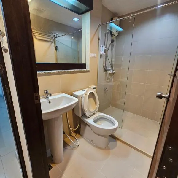 Mrchow Nana, hotel em Bang Kapi