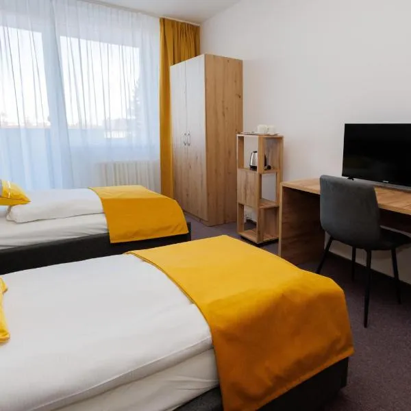 Hotel FIT, hotel em Přerov
