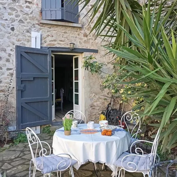 Appartement 3 pièces, jardin, garage, hotel v destinácii Laroque-des-Albères