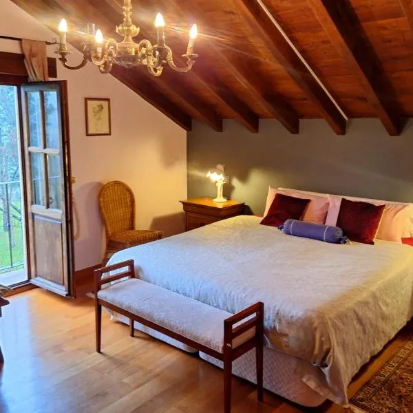 Alojamiento casaMaria LacasadelaMaria, hotel v destinaci Ramales de la Victoria