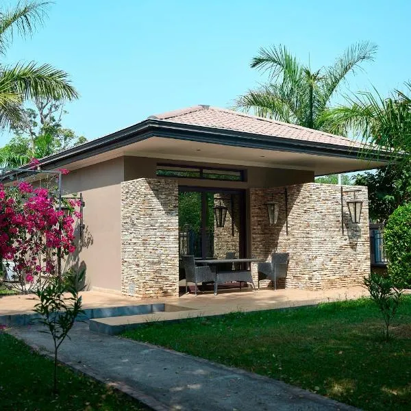Tagidor Garden Resort And Spa, hotel v destinaci Bangou