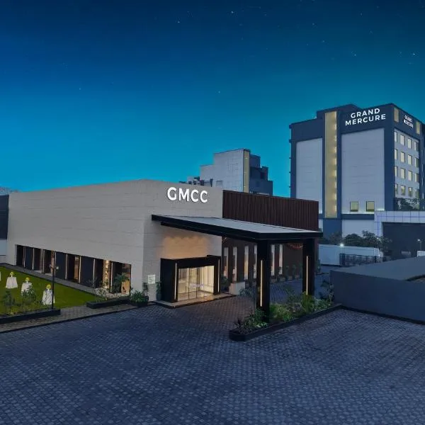 Grand Mercure Agra - An Accor Brand, hotel in Agra