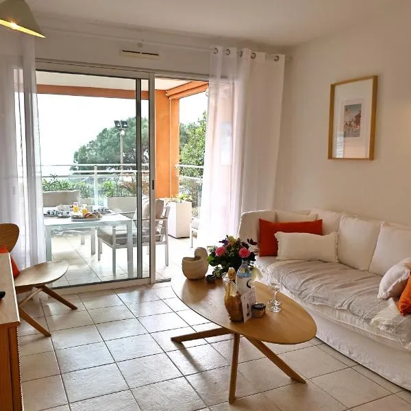 Les Sanguinaires N'7 - T2 Vue Mer, Piscine & Plage, hotel v Ajacciu