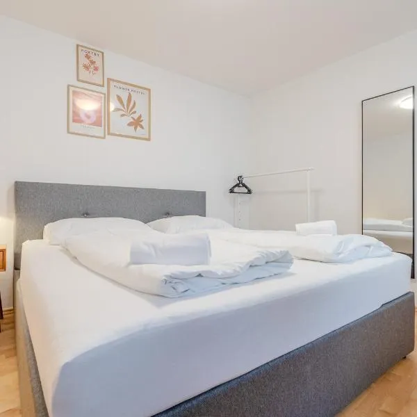 Whats-App Self-Check-IN - Bad Aussee City House, hotel v destinácii Bad Aussee